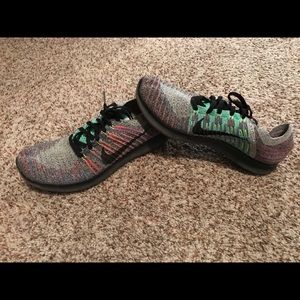 Nike Flyknit Women’s 10.5